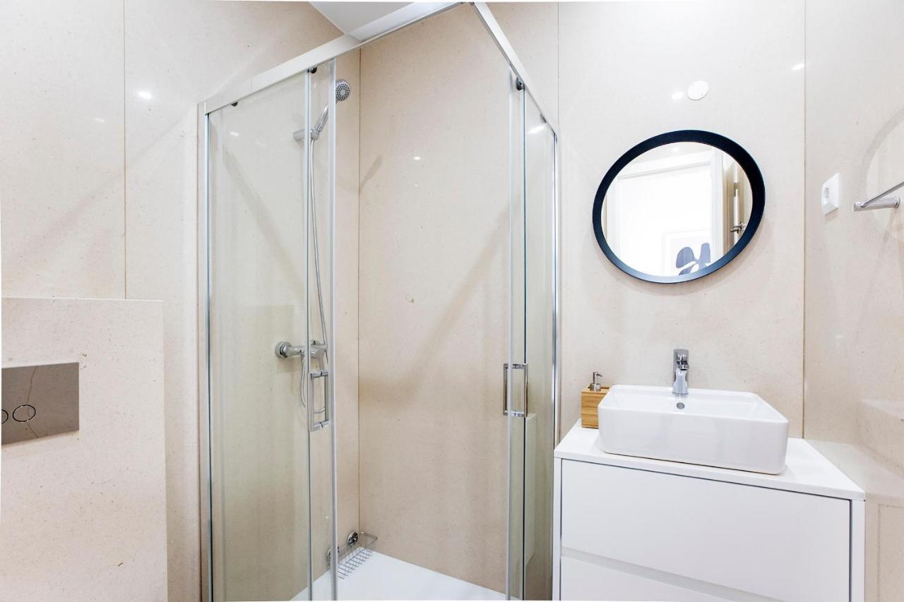 Bright 3Br Flat W/ Ac In City Center By Lovelystay Porto Exterior foto